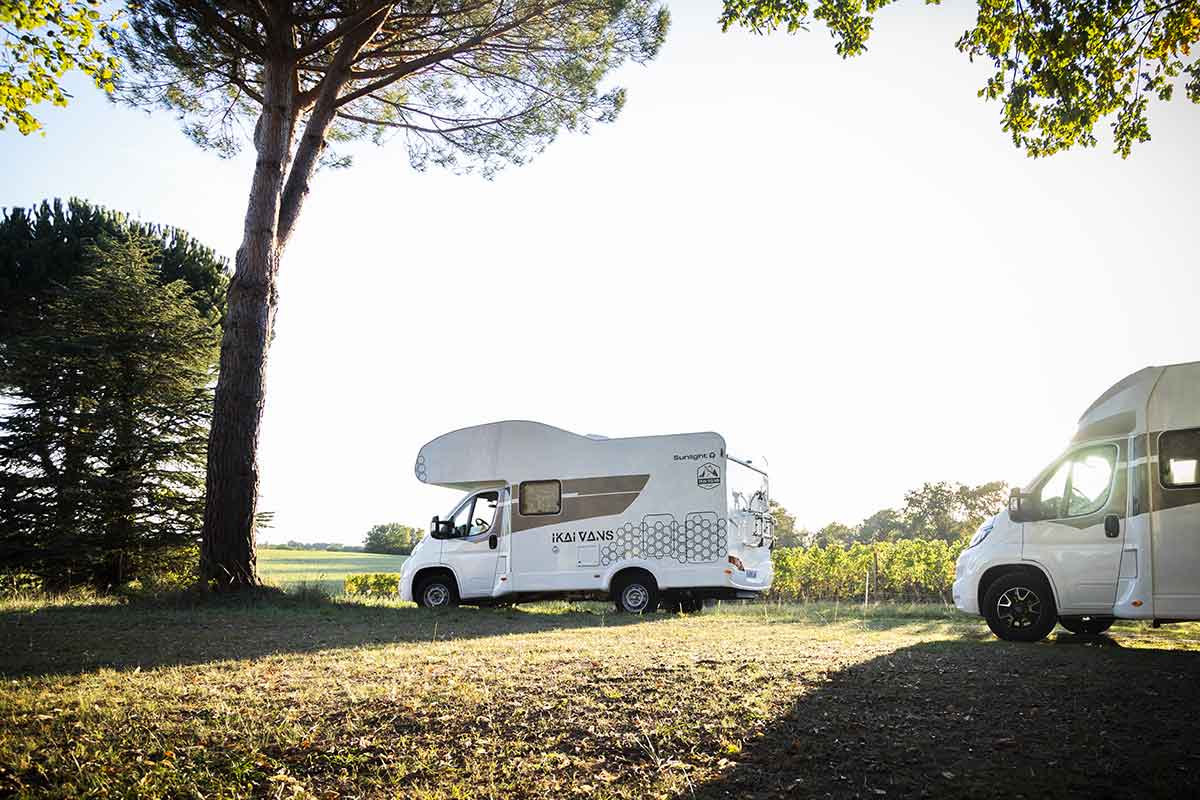 área de autocaravanas en Francia